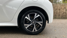 Toyota Yaris 1.5 Hybrid Design 5dr CVT Hybrid Hatchback